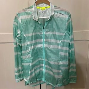 Brooks super lightweight running jacket